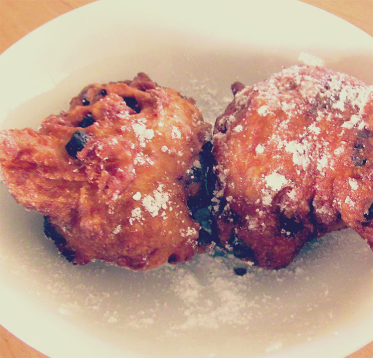 AAA Kitchen Recipes: Christmas Oliebollen