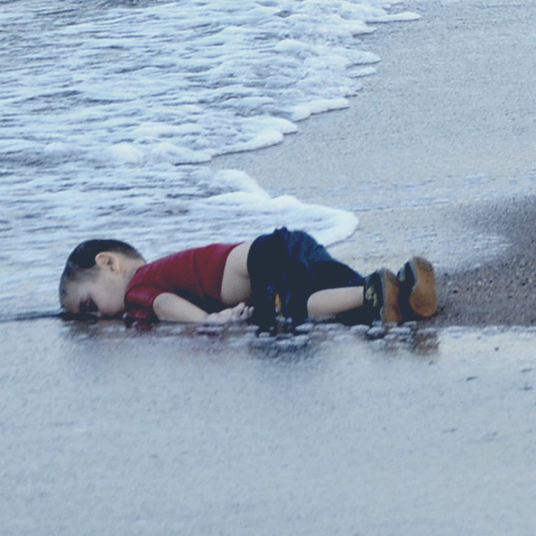 Image Of Drowned Syrian Boy Echoes Around The World